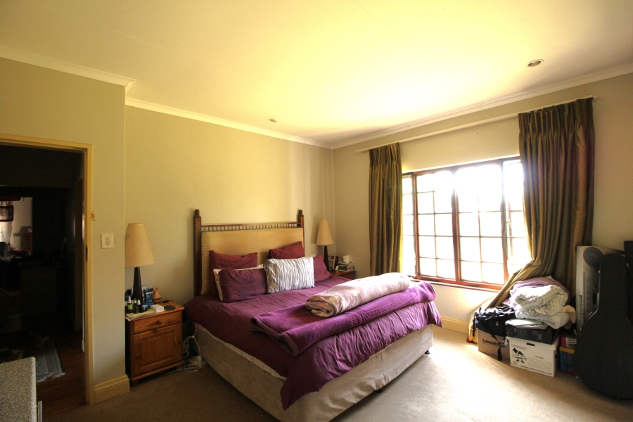 4 Bedroom Property for Sale in Glen Austin Gauteng