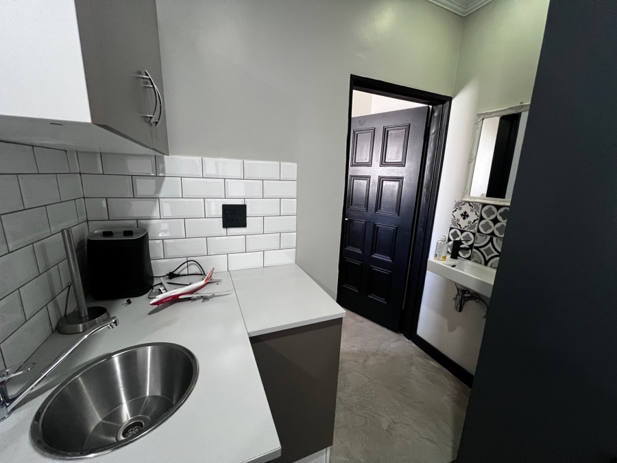 To Let commercial Property for Rent in Glen Marais Gauteng