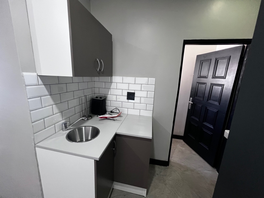 To Let commercial Property for Rent in Glen Marais Gauteng