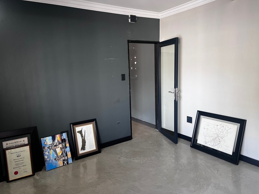 To Let commercial Property for Rent in Glen Marais Gauteng