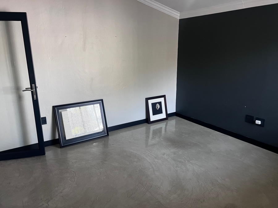 To Let commercial Property for Rent in Glen Marais Gauteng