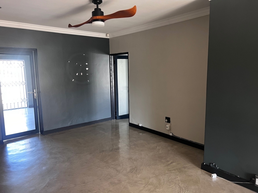 To Let commercial Property for Rent in Glen Marais Gauteng