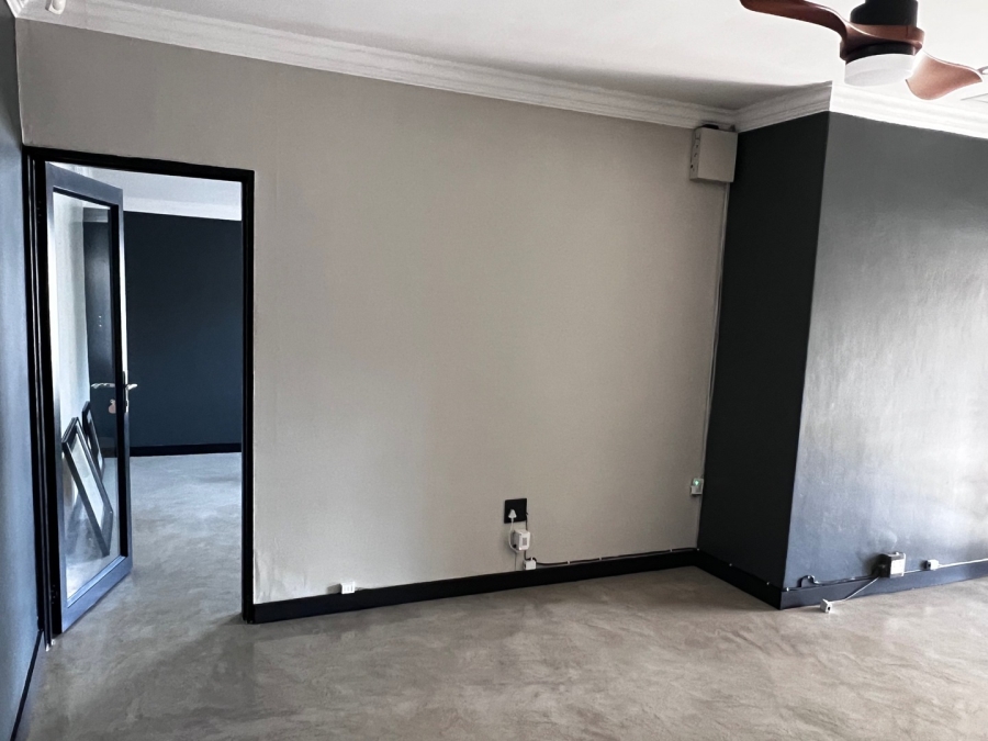 To Let commercial Property for Rent in Glen Marais Gauteng
