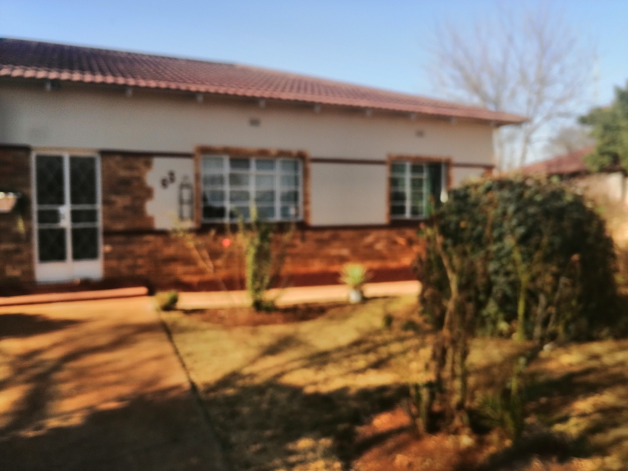 To Let 3 Bedroom Property for Rent in Casseldale Gauteng