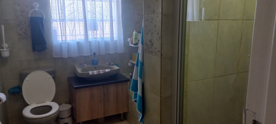 To Let 3 Bedroom Property for Rent in Casseldale Gauteng