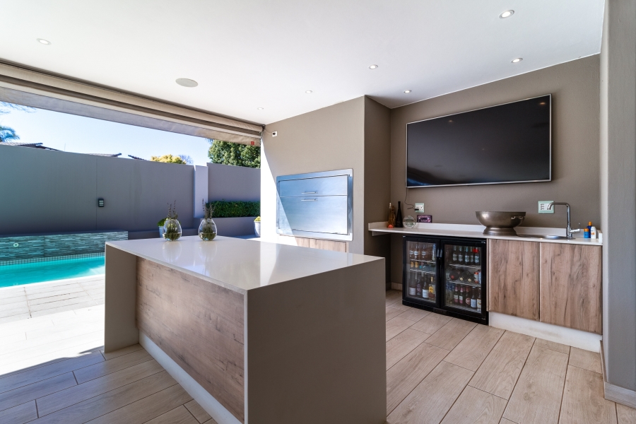 4 Bedroom Property for Sale in Bedfordview Gauteng