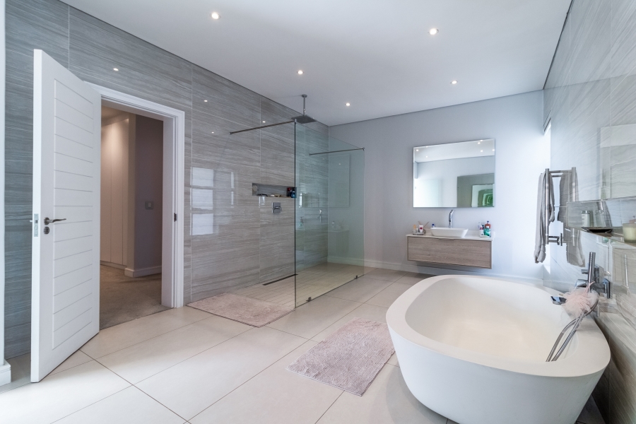 4 Bedroom Property for Sale in Bedfordview Gauteng