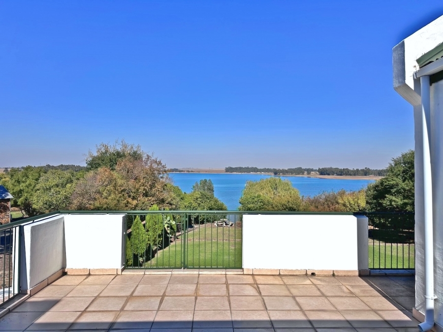9 Bedroom Property for Sale in Vaal Marina Gauteng