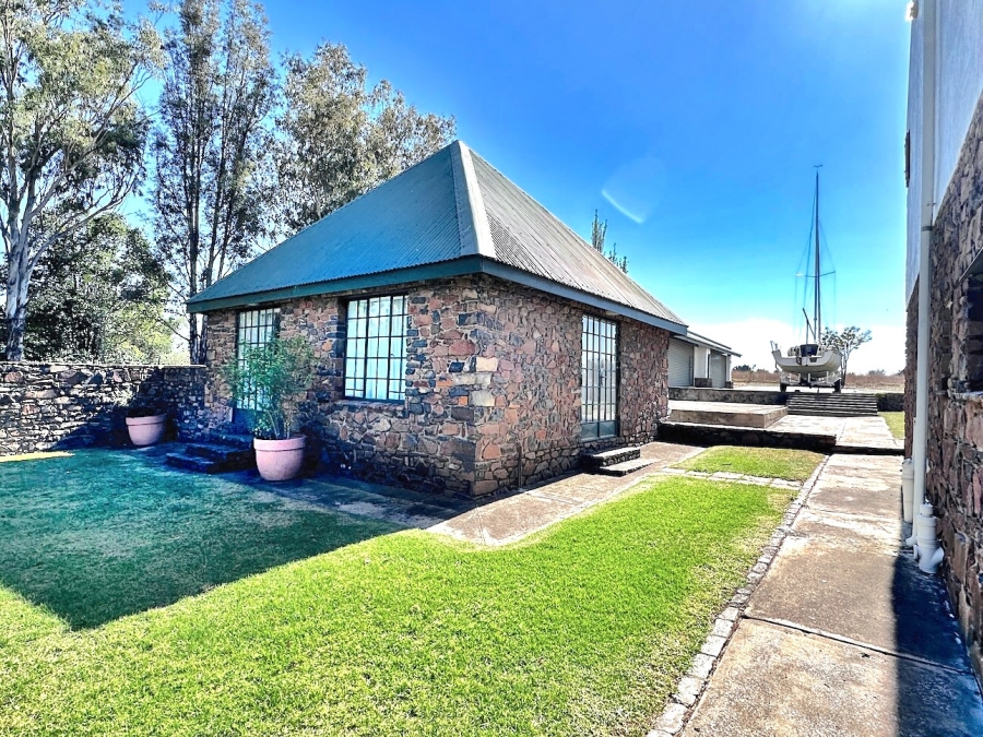 9 Bedroom Property for Sale in Vaal Marina Gauteng