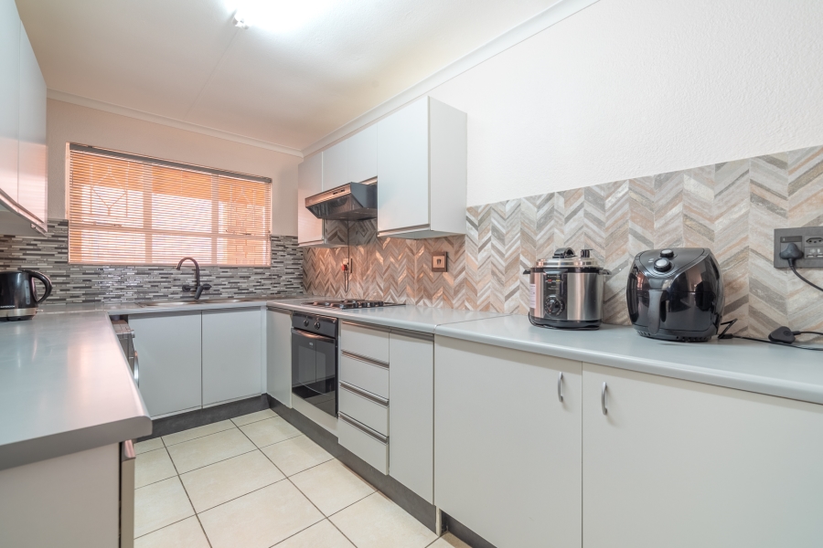 2 Bedroom Property for Sale in Northcliff Gauteng