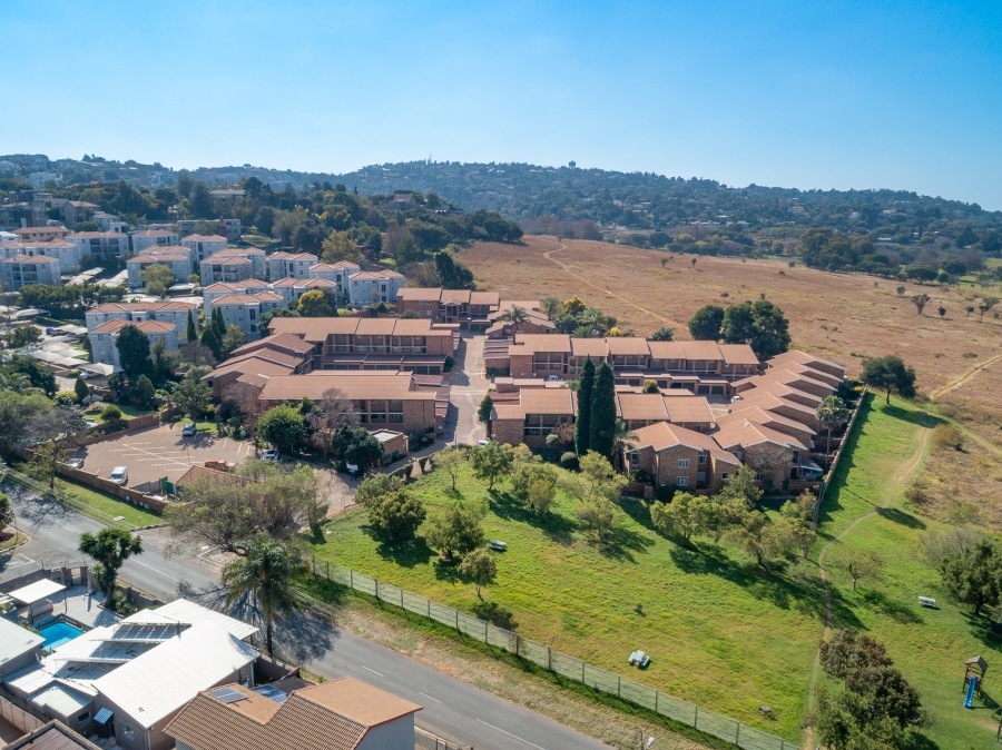 2 Bedroom Property for Sale in Northcliff Gauteng