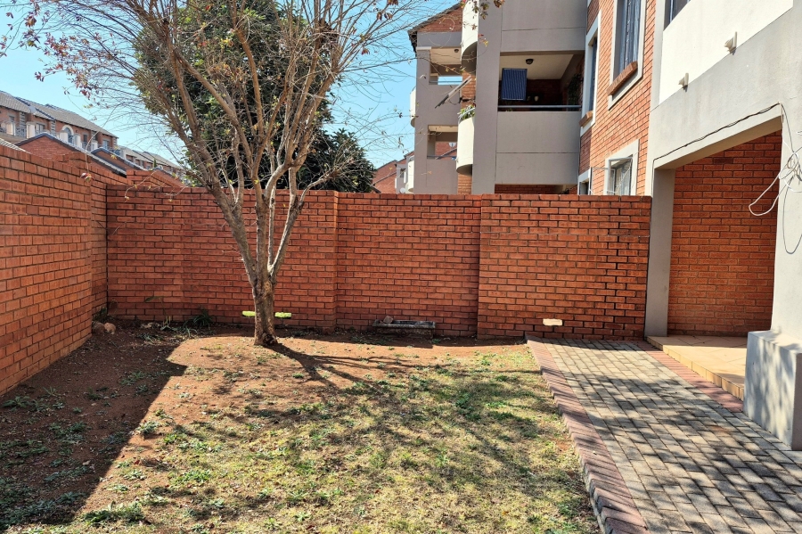 3 Bedroom Property for Sale in Die Hoewes Gauteng