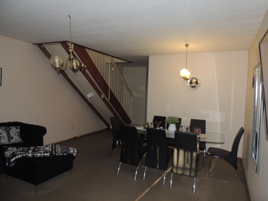 3 Bedroom Property for Sale in South Crest Gauteng