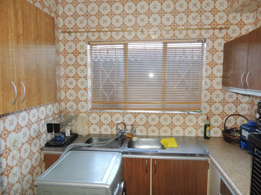 3 Bedroom Property for Sale in South Crest Gauteng