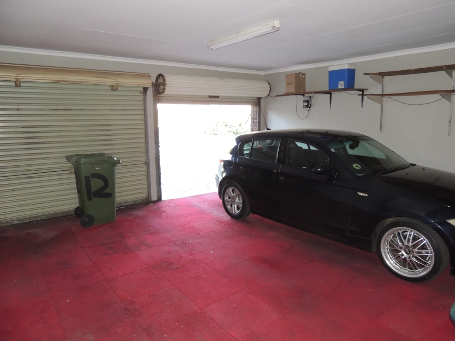 3 Bedroom Property for Sale in South Crest Gauteng