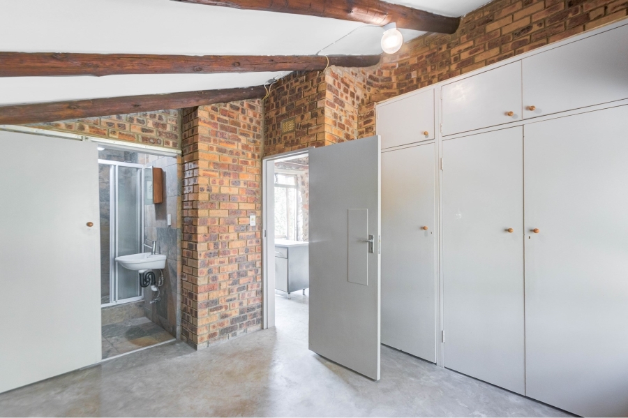 4 Bedroom Property for Sale in Sonnedal AH Gauteng