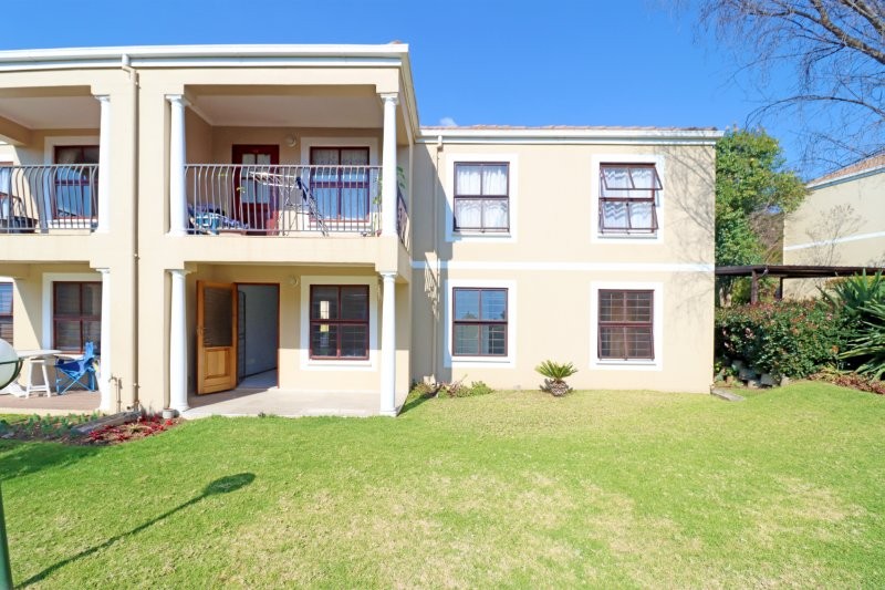 2 Bedroom Property for Sale in Robindale Gauteng