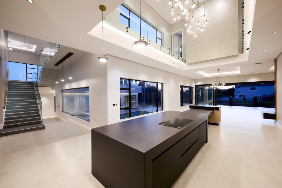 6 Bedroom Property for Sale in Waterfall Country Estate Gauteng