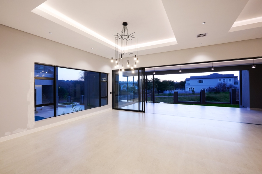 6 Bedroom Property for Sale in Waterfall Country Estate Gauteng