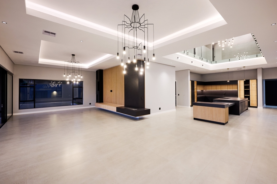 6 Bedroom Property for Sale in Waterfall Country Estate Gauteng