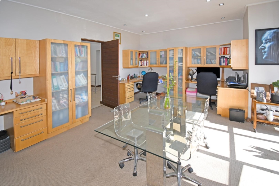 4 Bedroom Property for Sale in Copperleaf Estate Gauteng