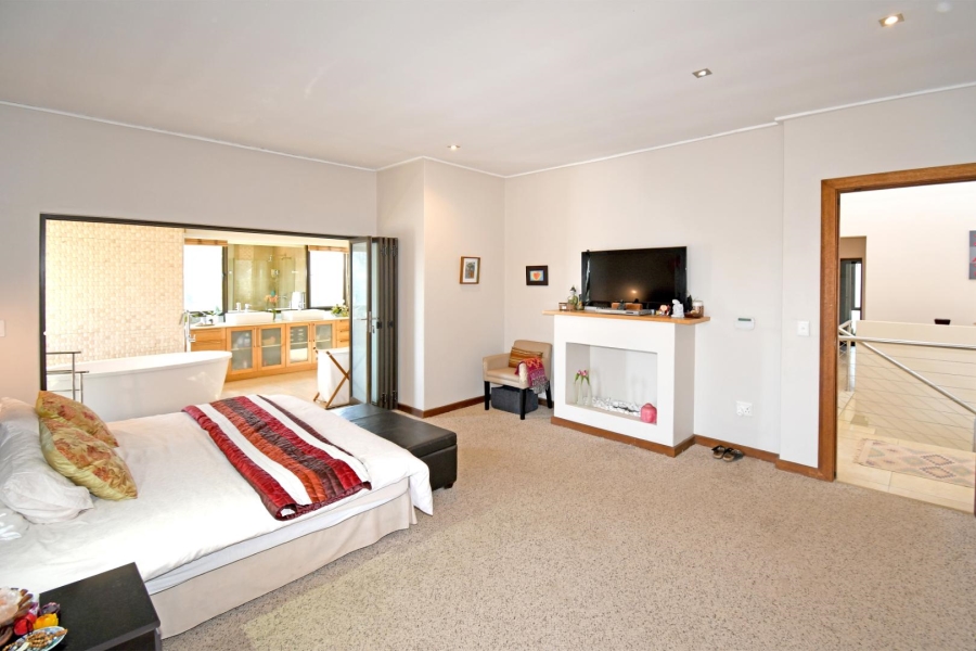 4 Bedroom Property for Sale in Copperleaf Estate Gauteng