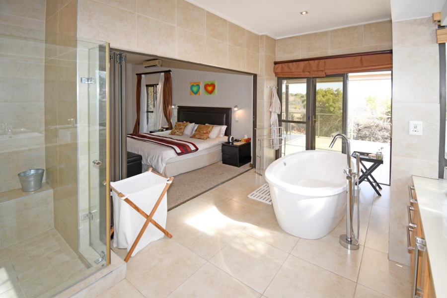 4 Bedroom Property for Sale in Copperleaf Estate Gauteng