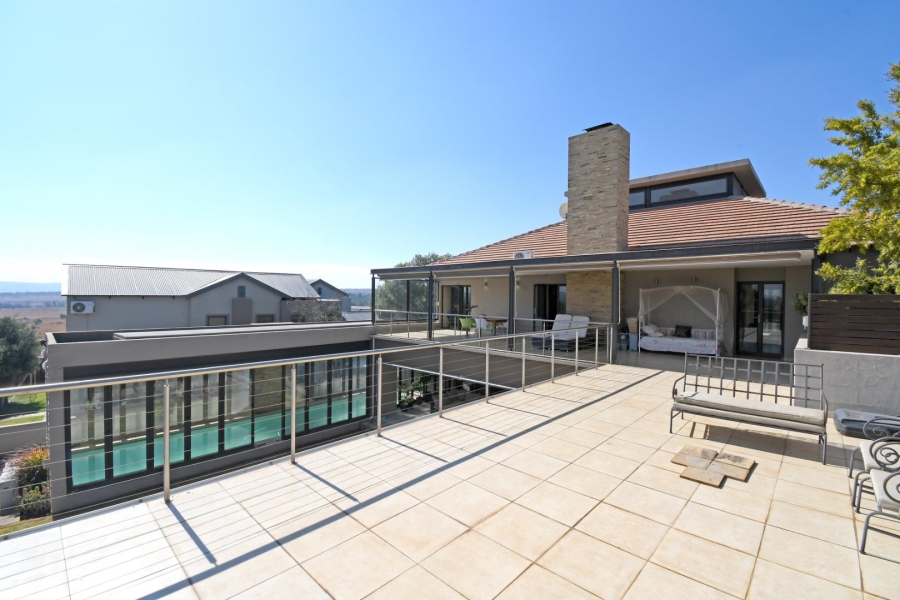 4 Bedroom Property for Sale in Copperleaf Estate Gauteng
