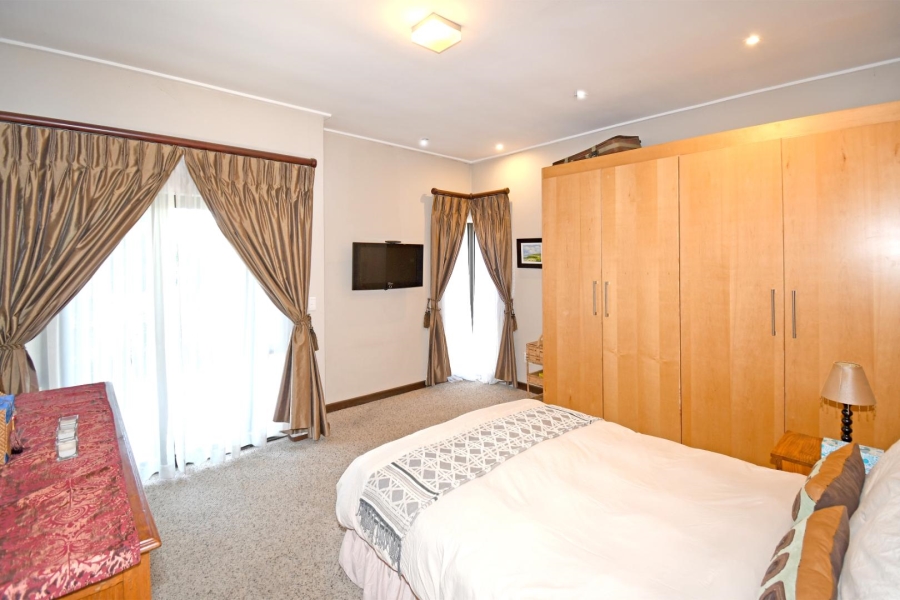 4 Bedroom Property for Sale in Copperleaf Estate Gauteng