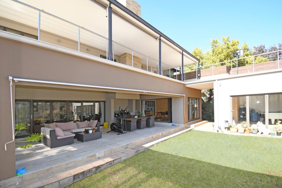 4 Bedroom Property for Sale in Copperleaf Estate Gauteng