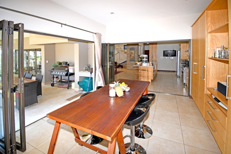 4 Bedroom Property for Sale in Copperleaf Estate Gauteng
