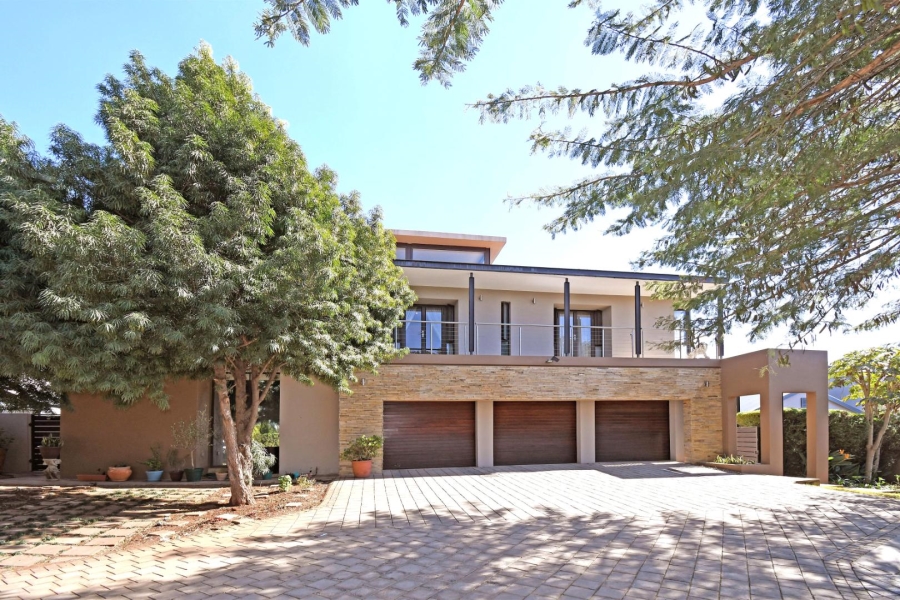 4 Bedroom Property for Sale in Copperleaf Estate Gauteng