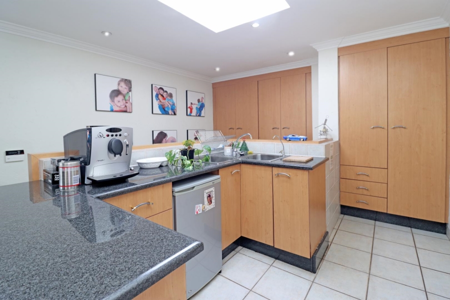 4 Bedroom Property for Sale in Kyalami Estates Gauteng