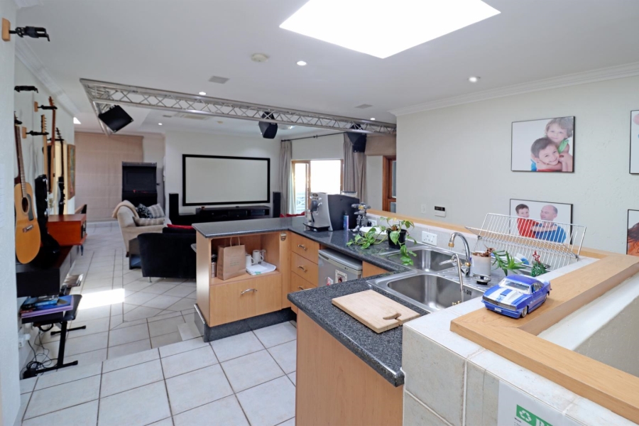 4 Bedroom Property for Sale in Kyalami Estates Gauteng