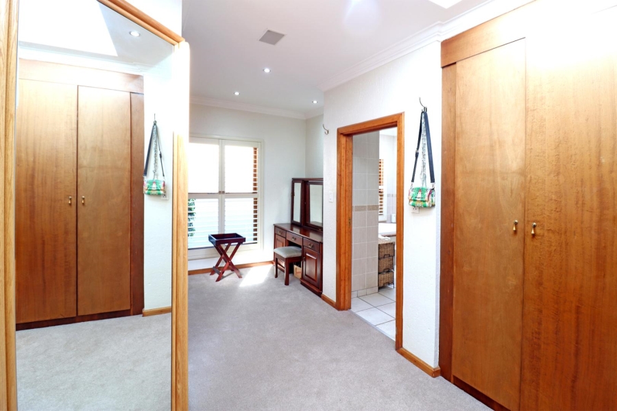 4 Bedroom Property for Sale in Kyalami Estates Gauteng