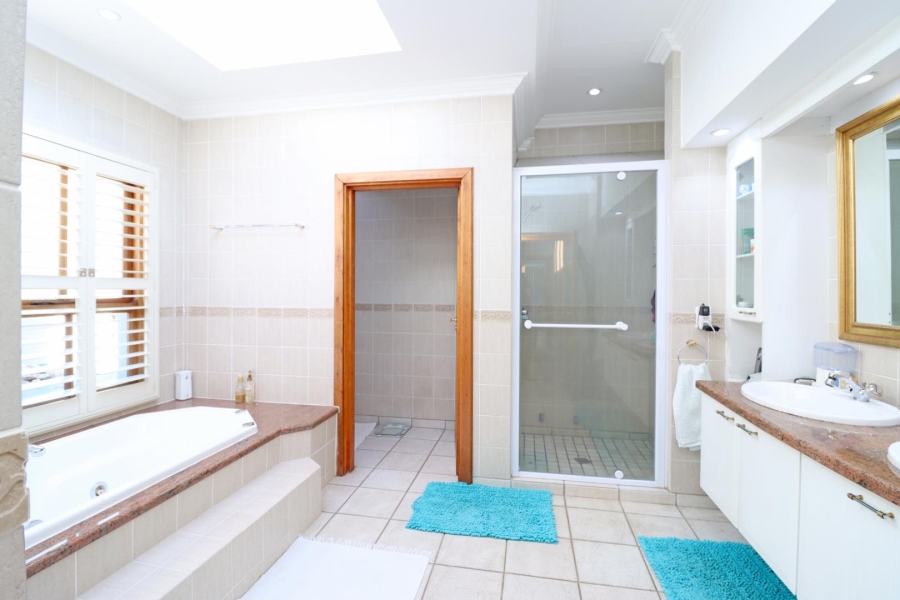 4 Bedroom Property for Sale in Kyalami Estates Gauteng