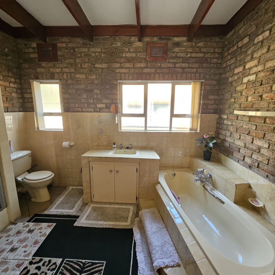 4 Bedroom Property for Sale in Vanderbijlpark SE Gauteng