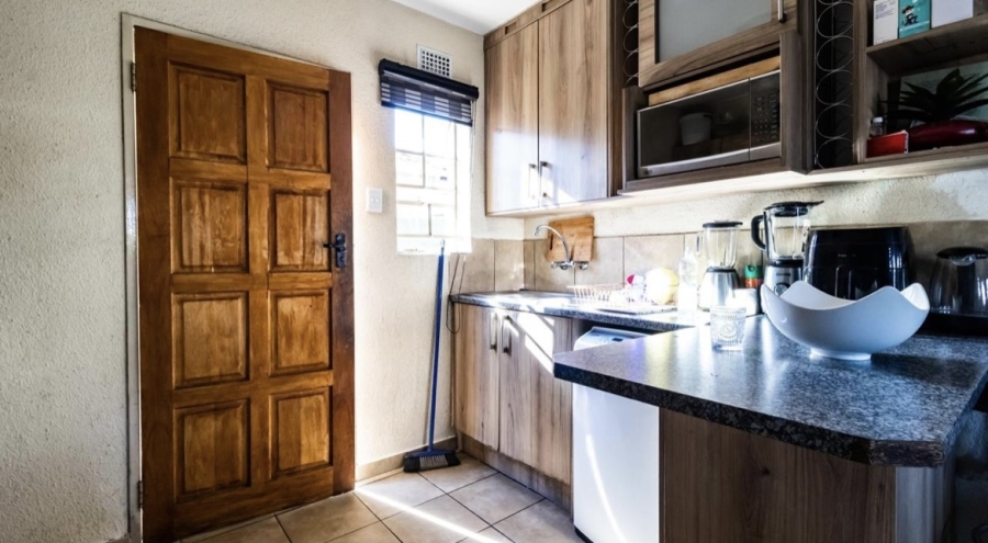 3 Bedroom Property for Sale in Albertsdal Gauteng