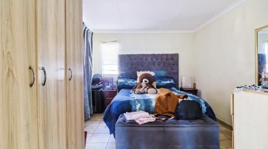 3 Bedroom Property for Sale in Albertsdal Gauteng