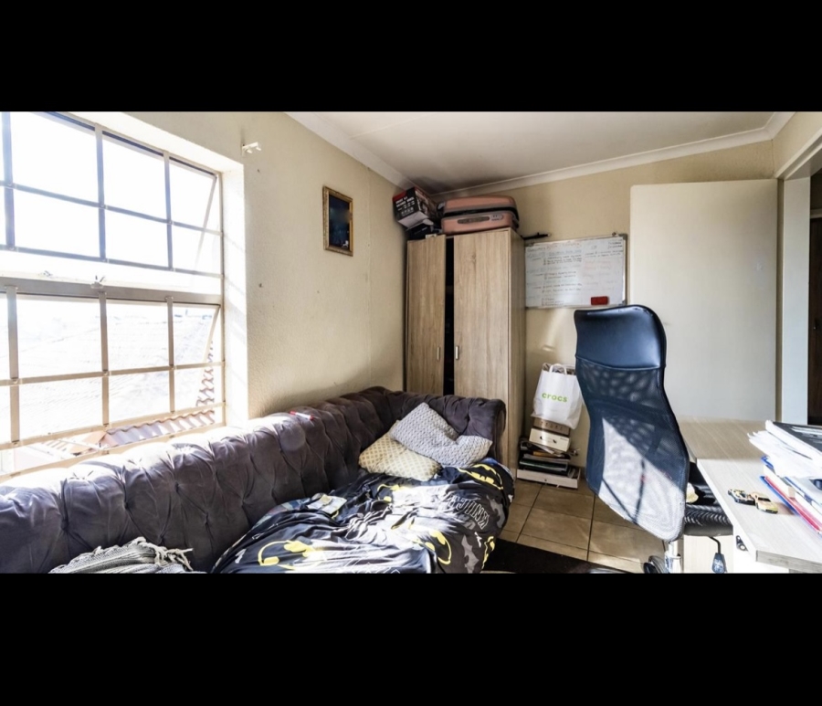3 Bedroom Property for Sale in Albertsdal Gauteng