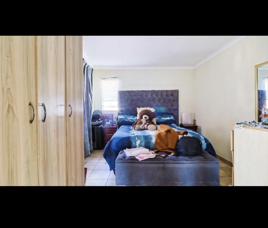 3 Bedroom Property for Sale in Albertsdal Gauteng