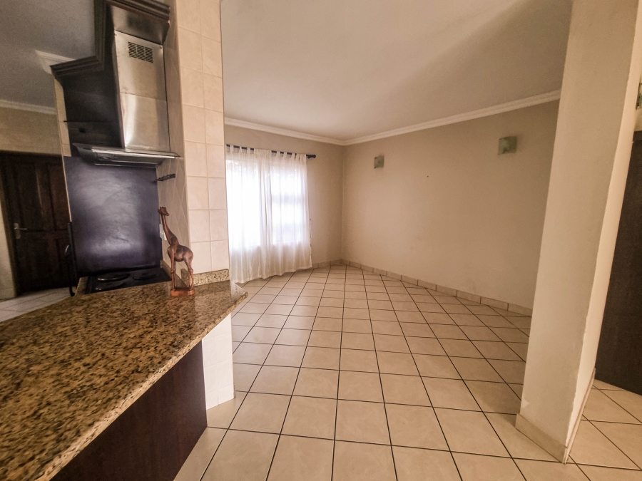 5 Bedroom Property for Sale in Ruimsig Gauteng