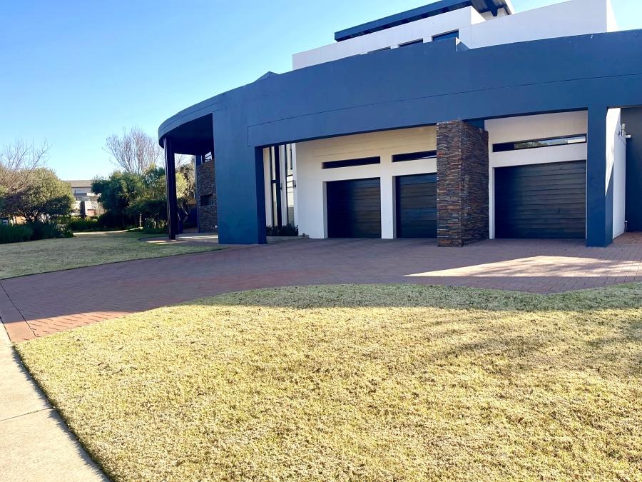 To Let 4 Bedroom Property for Rent in Serengeti Lifestyle Estate Gauteng