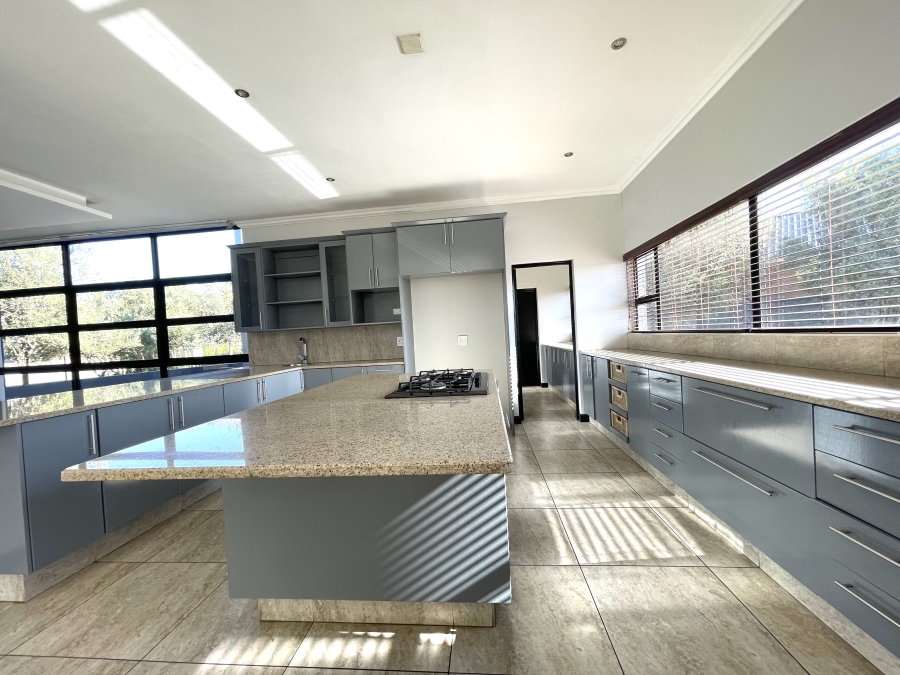 To Let 4 Bedroom Property for Rent in Serengeti Lifestyle Estate Gauteng