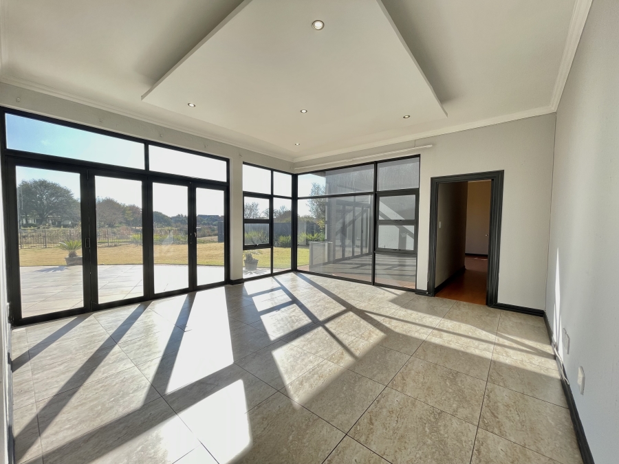 To Let 4 Bedroom Property for Rent in Serengeti Lifestyle Estate Gauteng