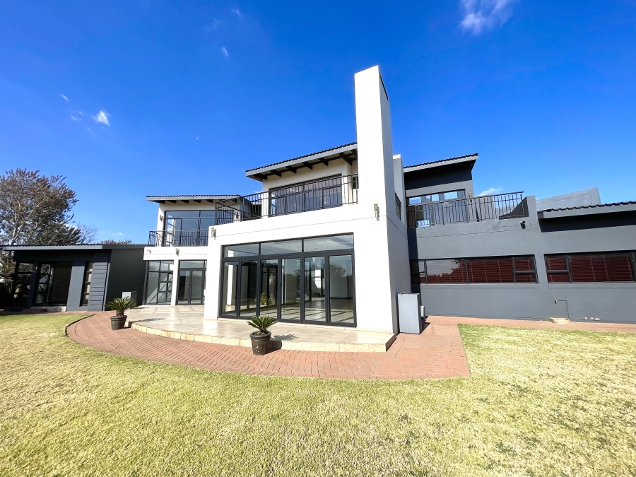 To Let 4 Bedroom Property for Rent in Serengeti Lifestyle Estate Gauteng