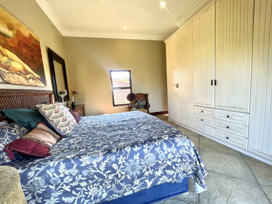 4 Bedroom Property for Sale in Blue Valley Golf Estate Gauteng