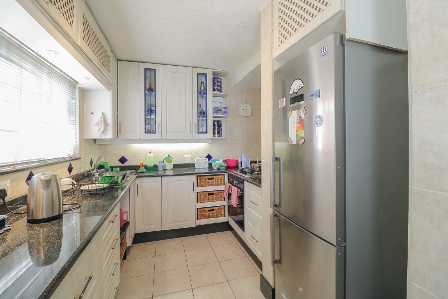 2 Bedroom Property for Sale in Bedford Park Gauteng