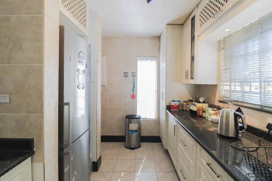 2 Bedroom Property for Sale in Bedford Park Gauteng