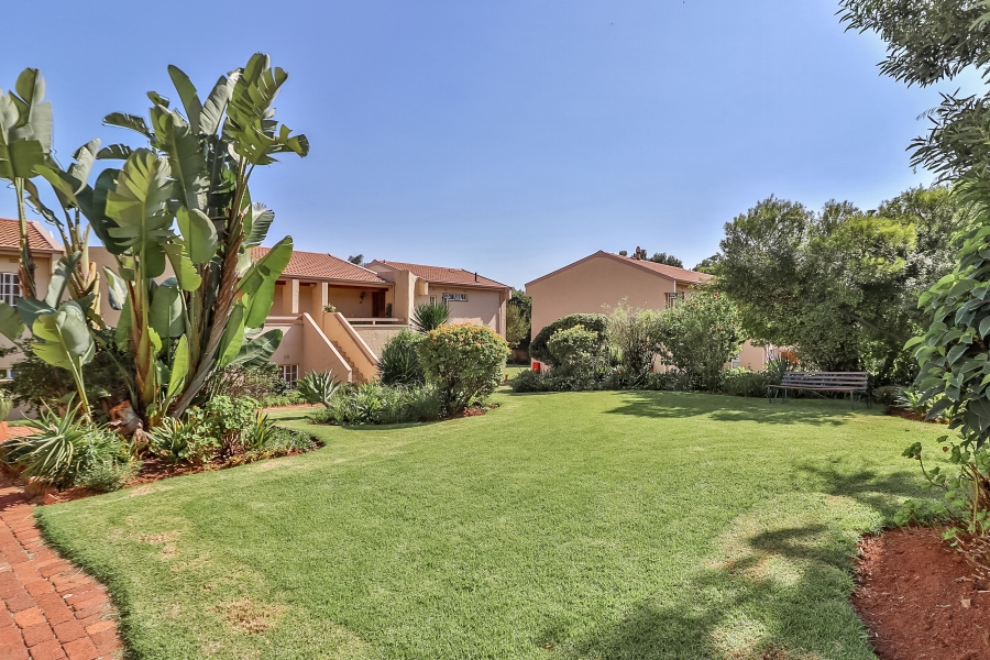 2 Bedroom Property for Sale in Bedford Park Gauteng